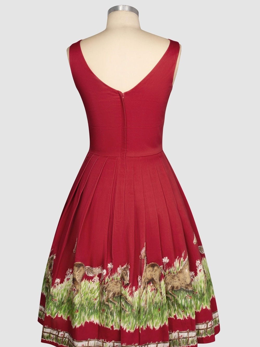 Vintage-Inspired Red Fit & Flare Dress with Scenic Border Print - Picture 3 of 5